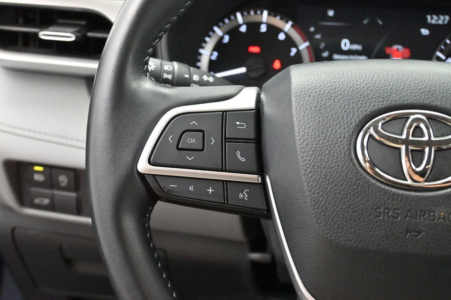 Used 2023 Blueprint Toyota L image 16