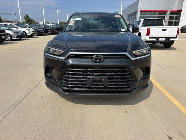 Used 2024 Black Toyota XLE image 2