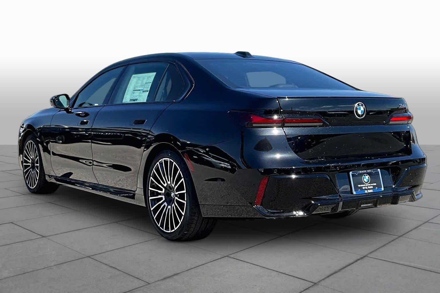 New 2026 Black Sapphire Metallic BMW 740i image 12