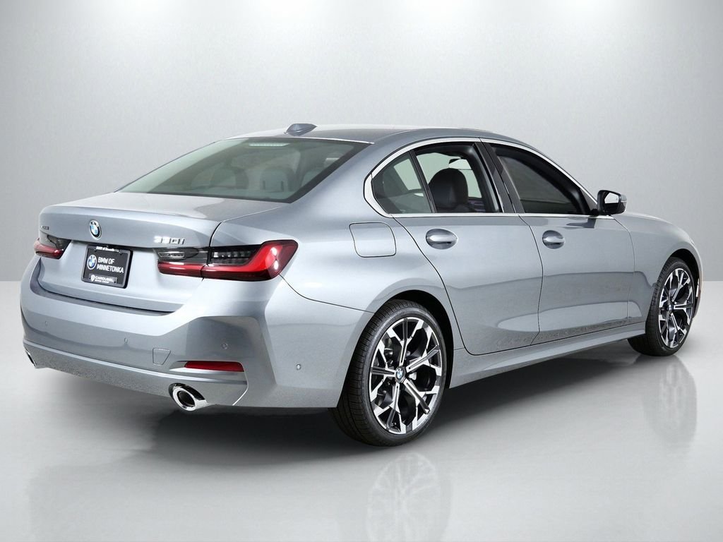 2026 BMW 3 Series 330i - Photo 9