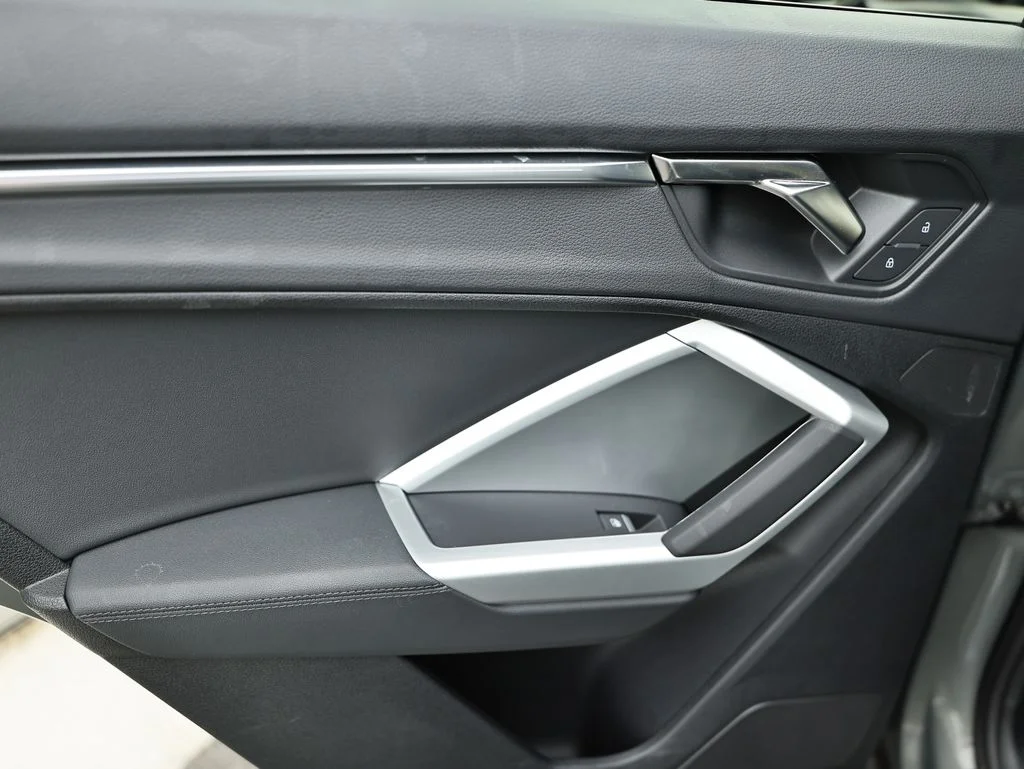 Used 2024 Gray Audi Premium Plus image 24