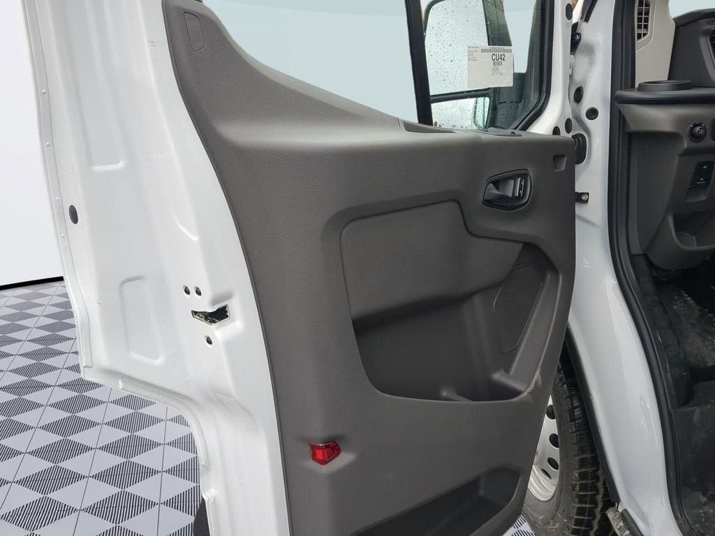 2026 Ford Transit Van Base - Photo 9