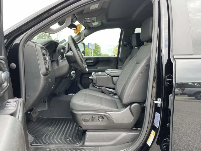 Used 2024 Black Chevrolet Custom image 13