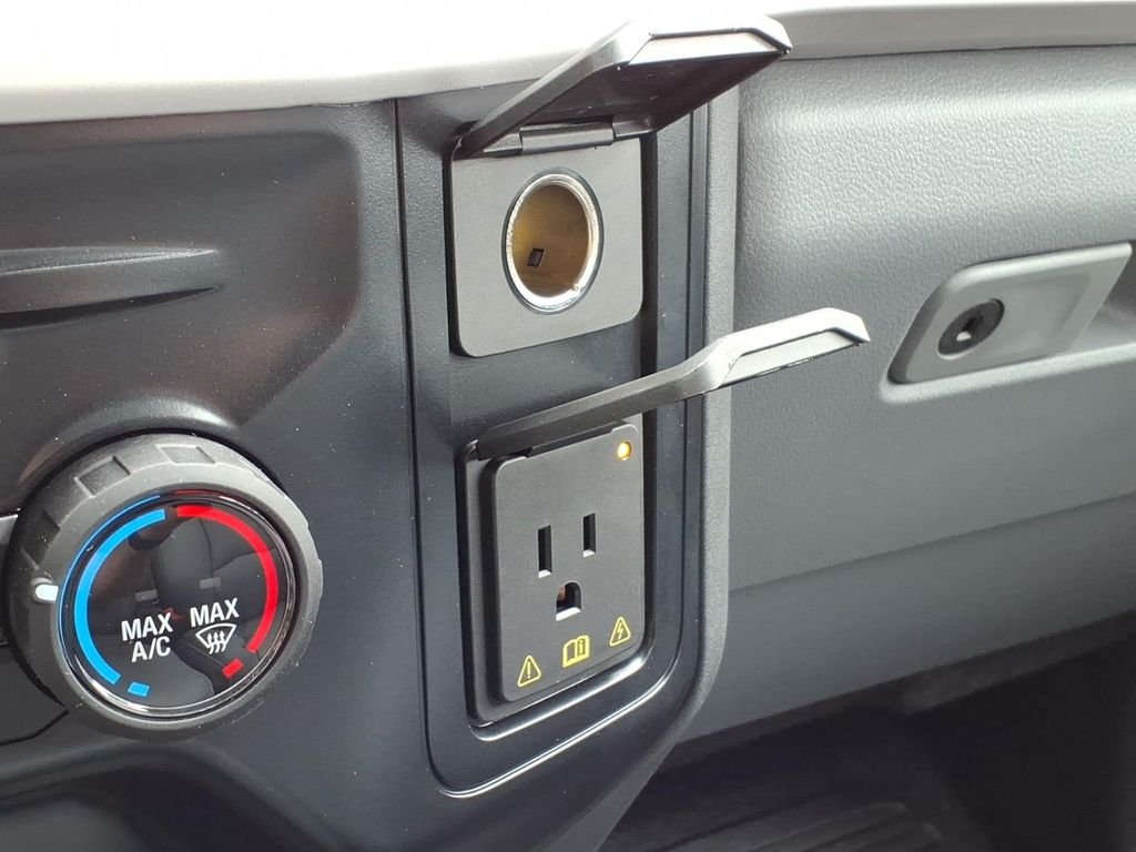 2025 Ford F-250 Super Duty XL - Photo 20