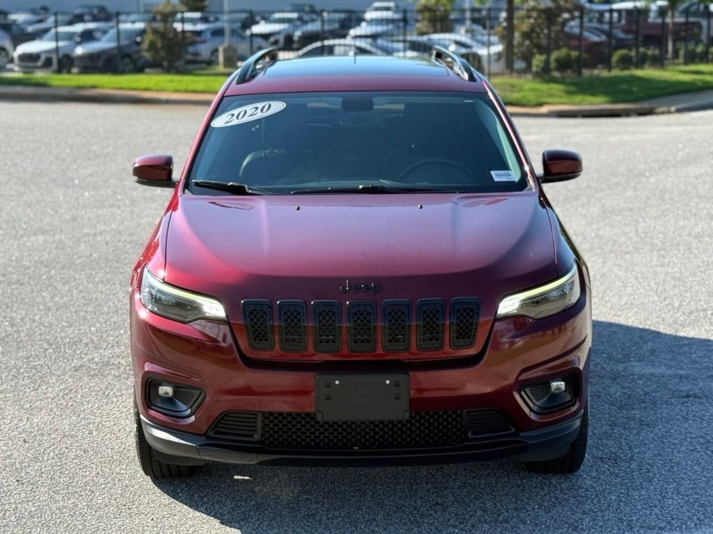 Used 2020 Red Jeep Latitude Plus image 6