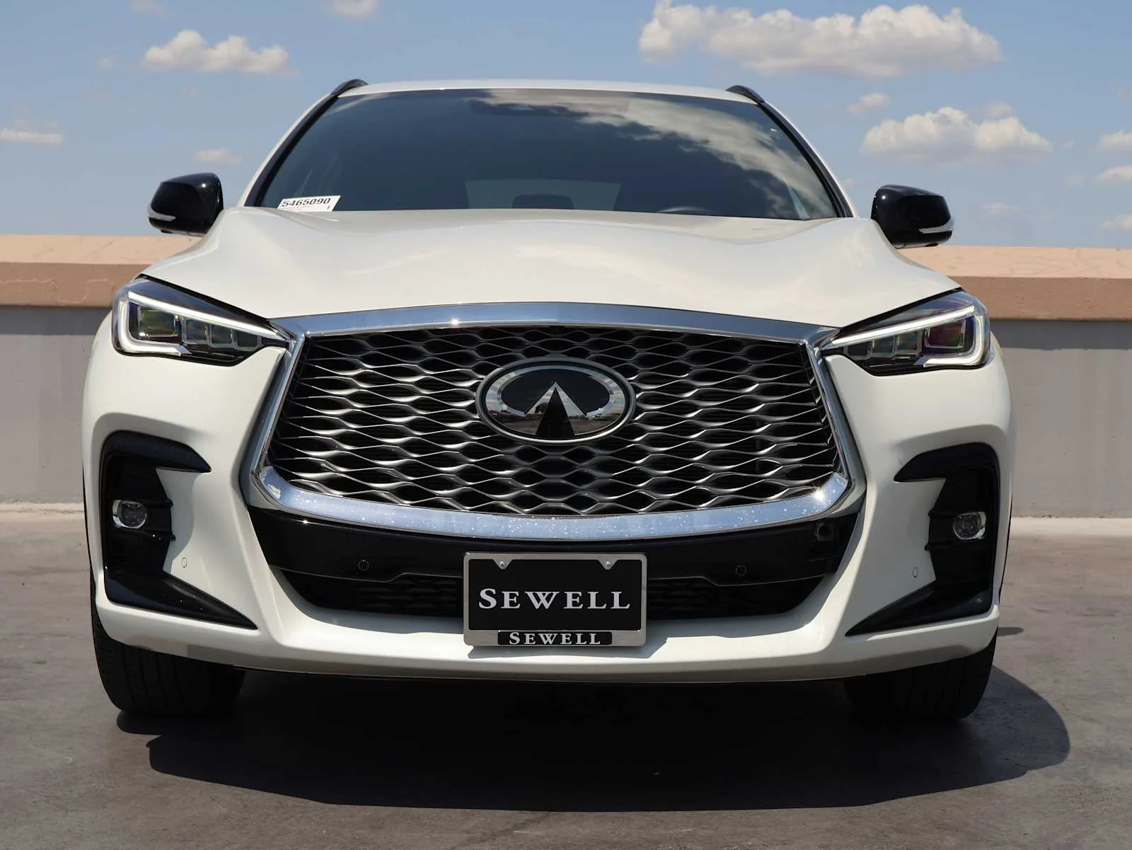 Certified Used 2025 Radiant White INFINITI SENSORY image 2