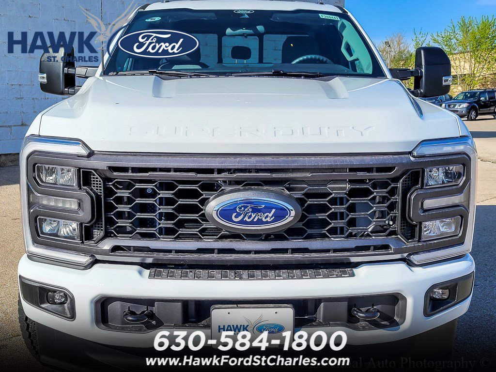 New 2026 Oxford White Ford F-250® XL image 4