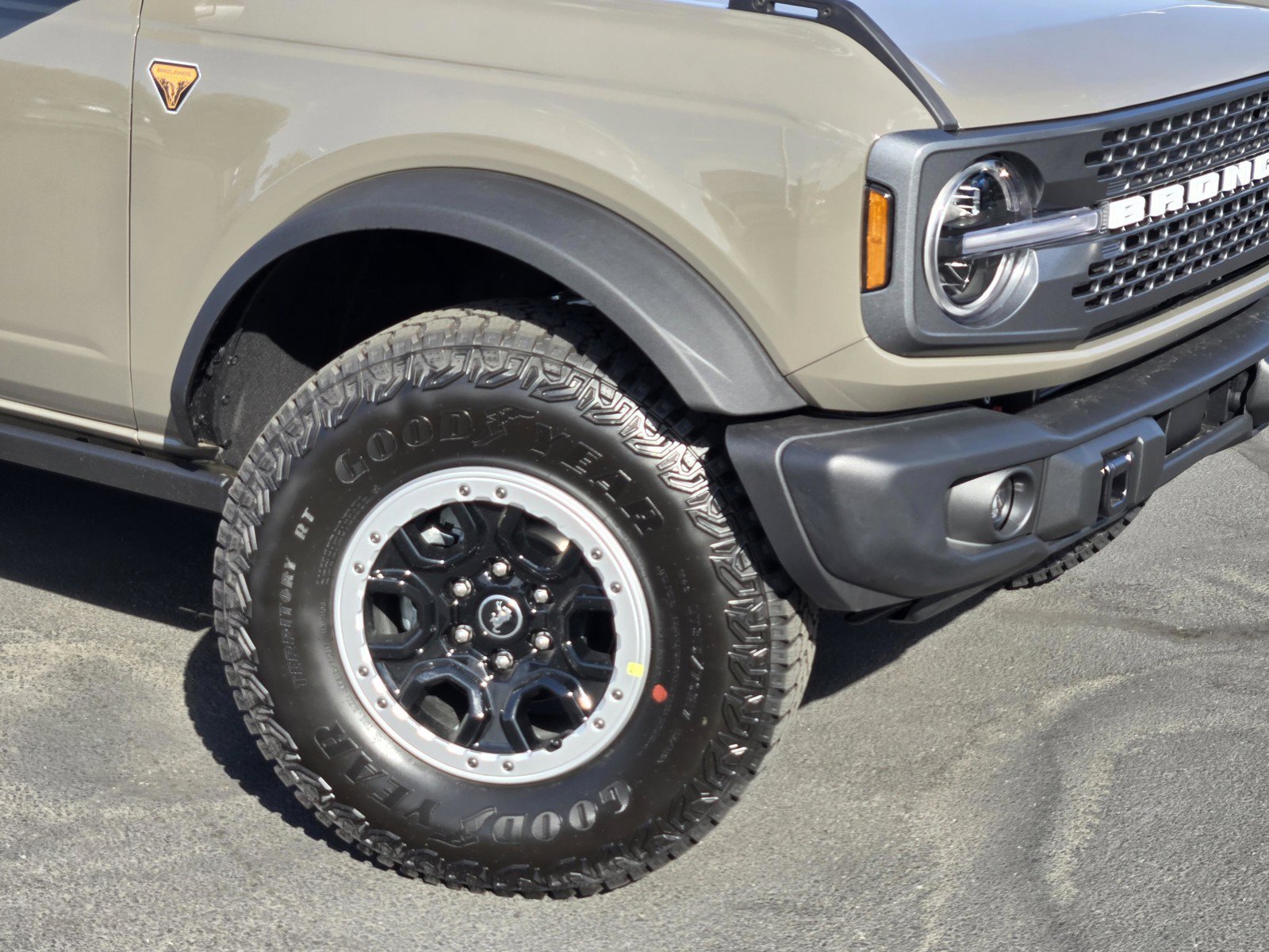 New 2026 Marsh Gray Ford Badlands® image 6
