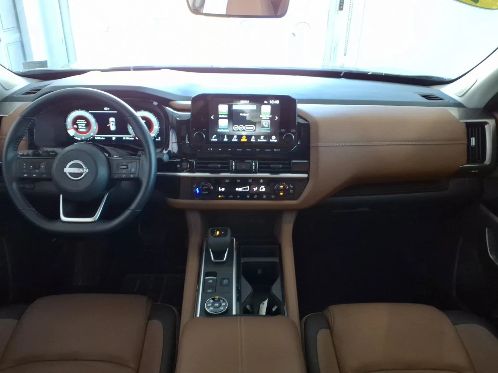 Certified Used 2025 Baja Storm Nissan Platinum image 11