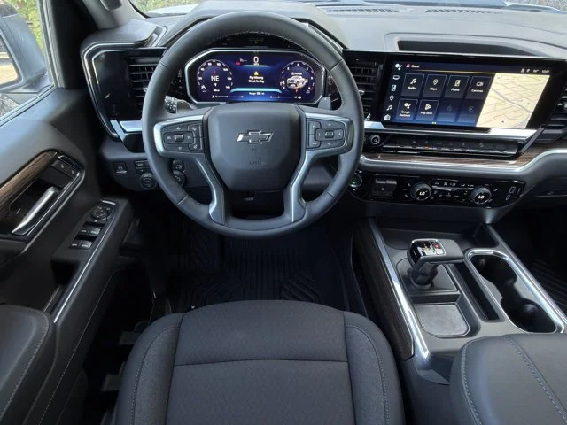 New 2026 Summit White Chevrolet LT Trail Boss image 11