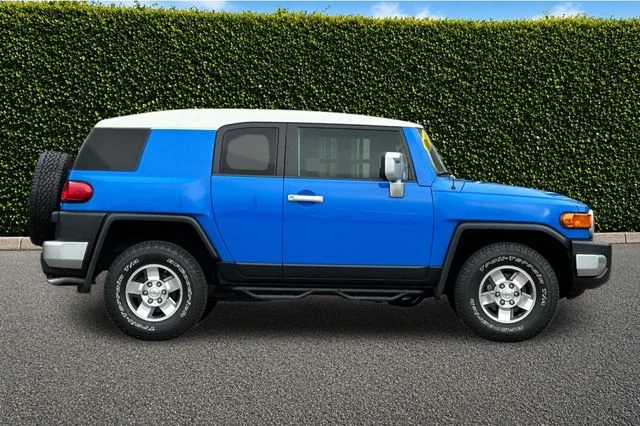 Used 2008 Blue Toyota Base image 3