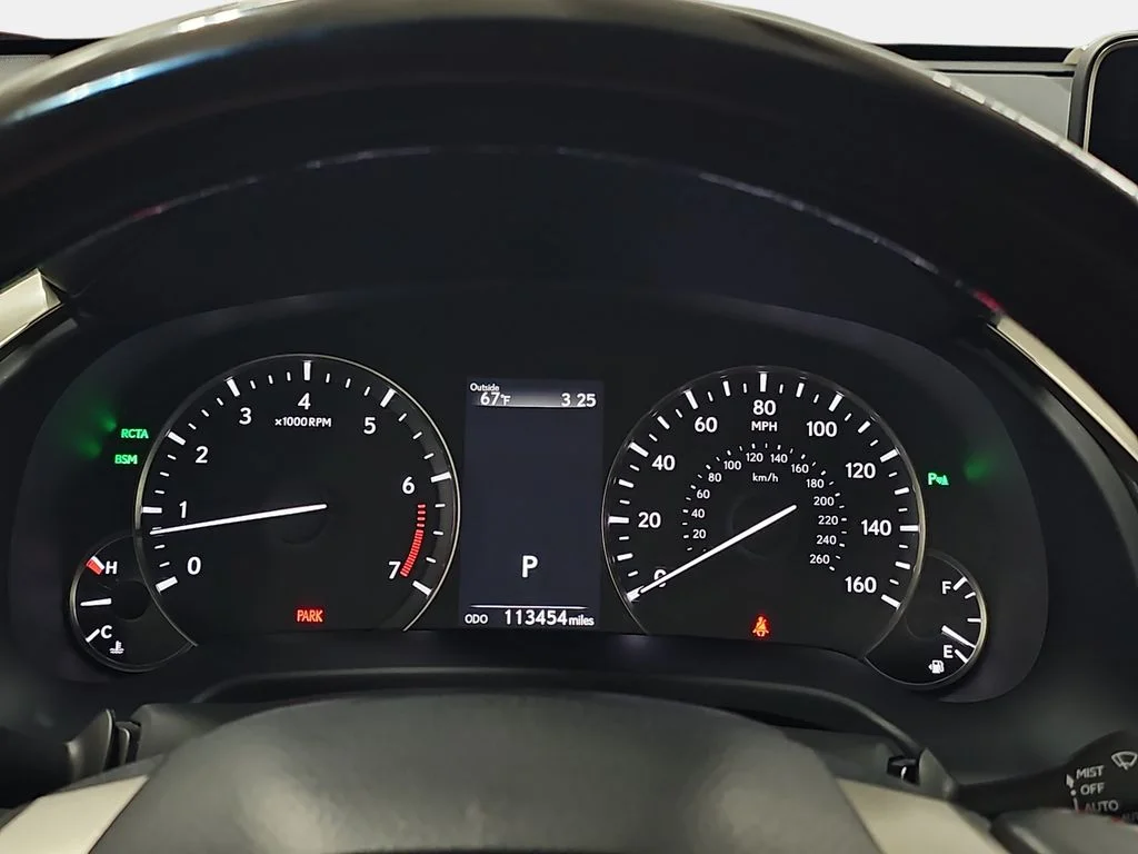 Used 2016 Red Lexus 350 image 21