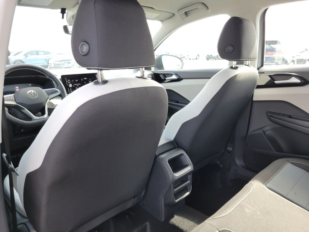 New 2027 Silver Volkswagen 1.5T S image 7