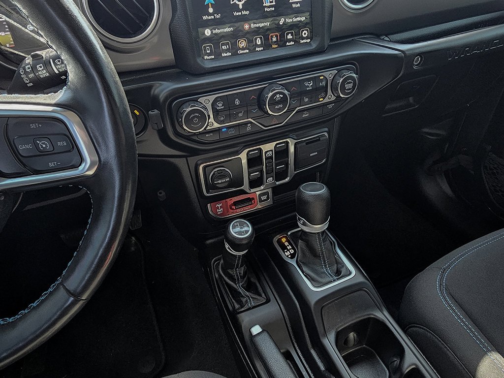 Used 2022 Gray Jeep Unlimited Rubicon 4xe image 27
