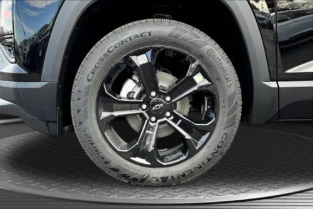 New 2027 Black Chevrolet LT image 13