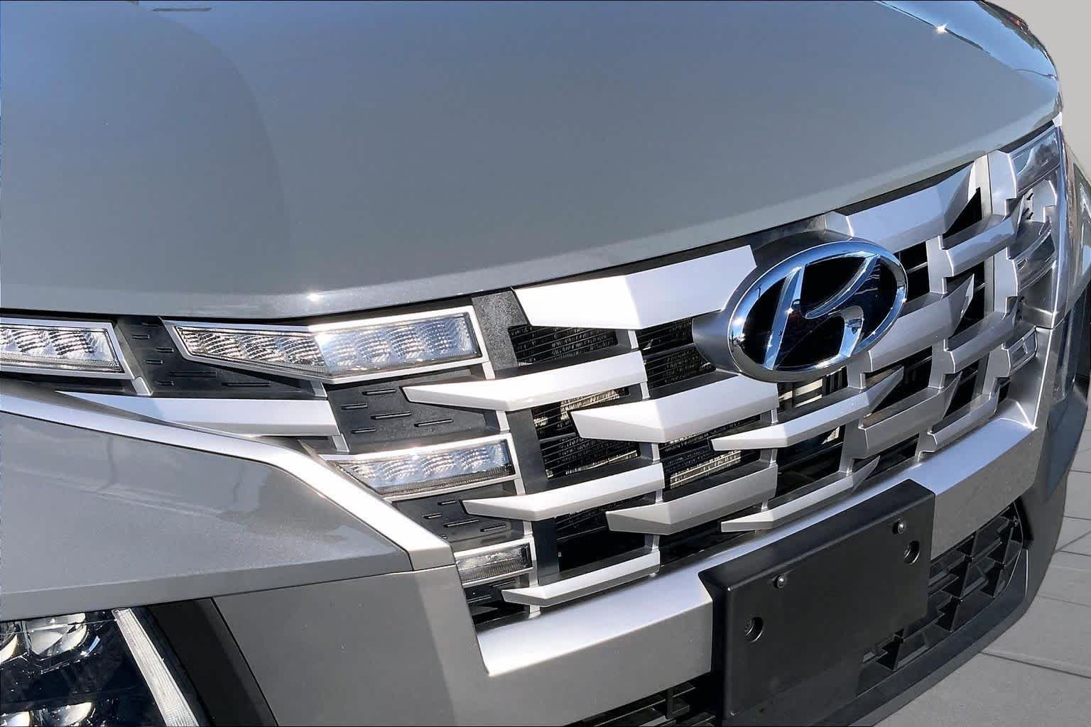 Used 2023 Hampton Gray Hyundai SEL Premium image 26