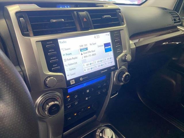 Certified Used 2022 BLIZZARD PEARL Toyota  image 24