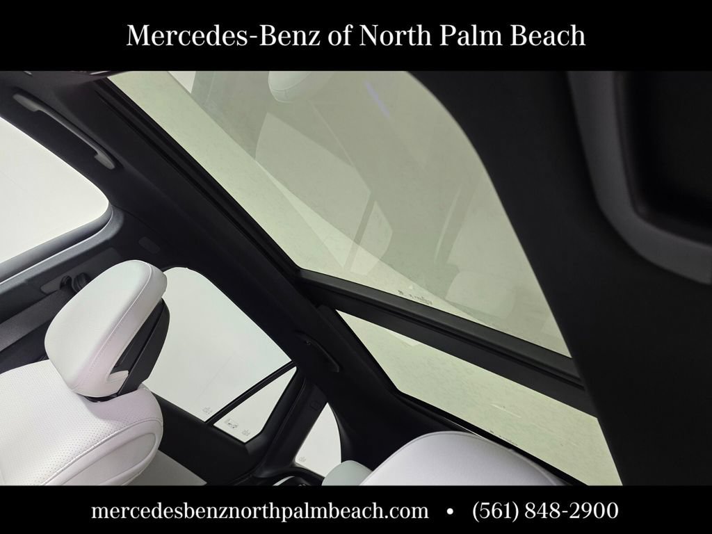New 2026 Graphite Grey Metallic Mercedes-Benz GLC 300 image 39