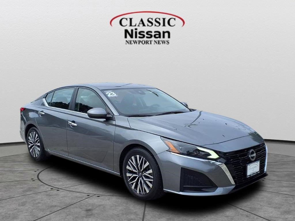 2023 Nissan Altima SV