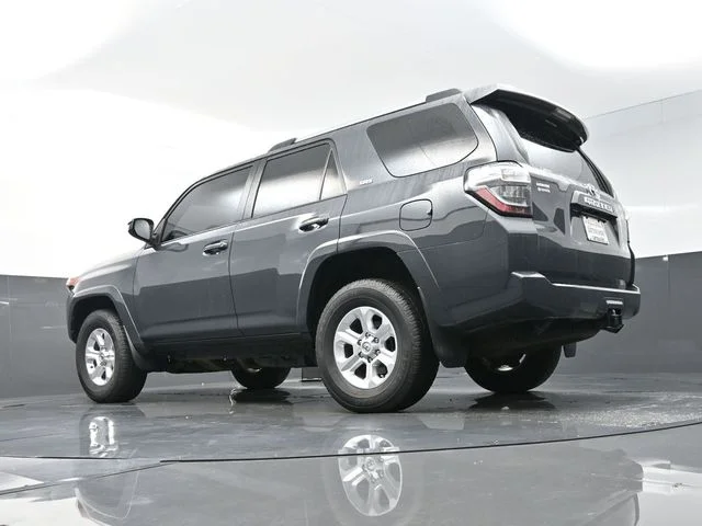Used 2024  Toyota SR5 image 35