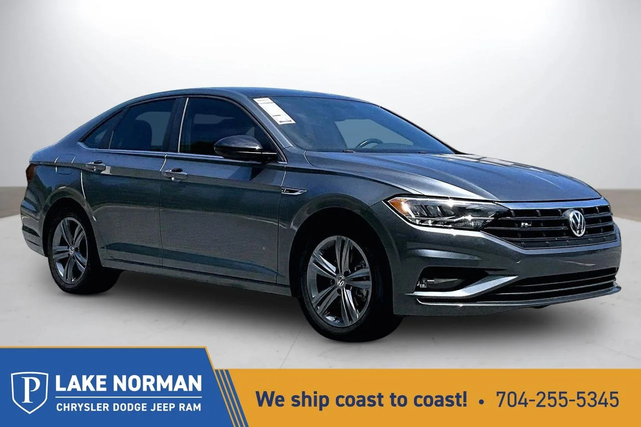 2021 Volkswagen Jetta 1.4T R-Line's photo