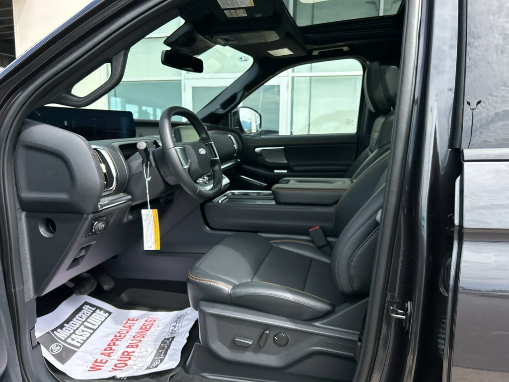 New 2027 Dark Matter Gray Metallic Ford Tremor® image 5