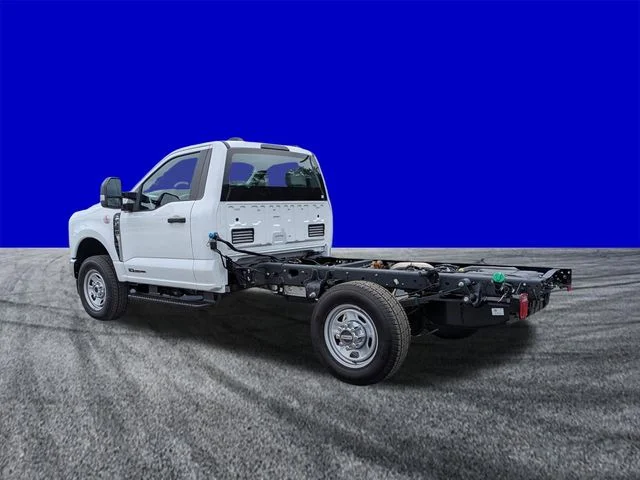 New 2026 White Ford XL image 6