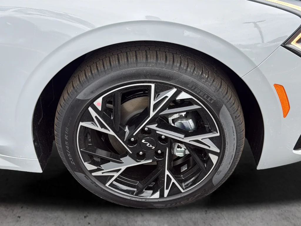 New 2026 Wolf Gray Kia GT-Line image 23