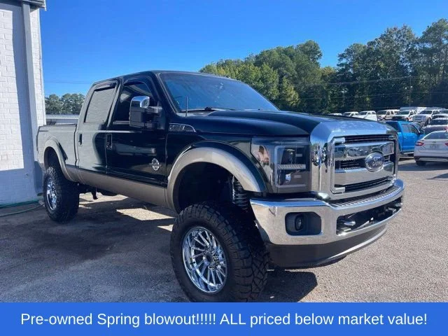 Used 2012  Ford Lariat image 3