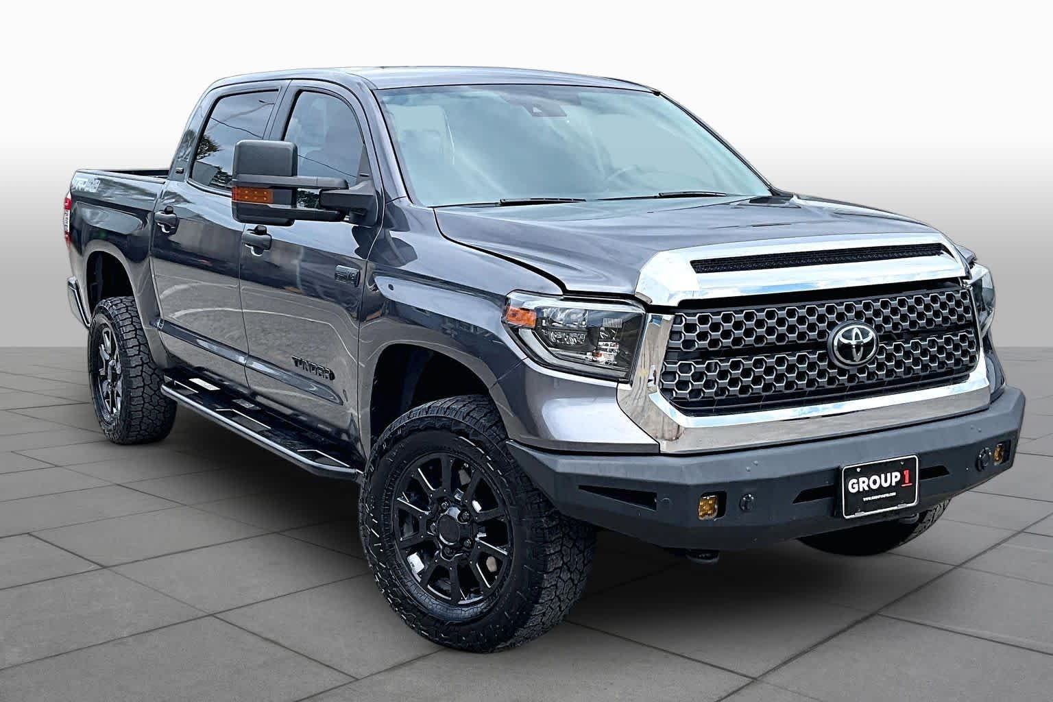 Used 2020 Magnetic Grey Metallic Toyota SR5 image 3