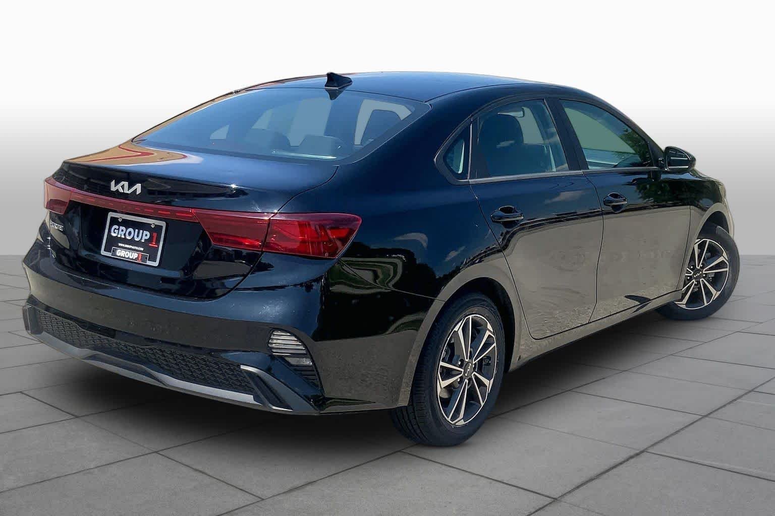 Certified Used 2024 Aurora Black Kia LXS image 12