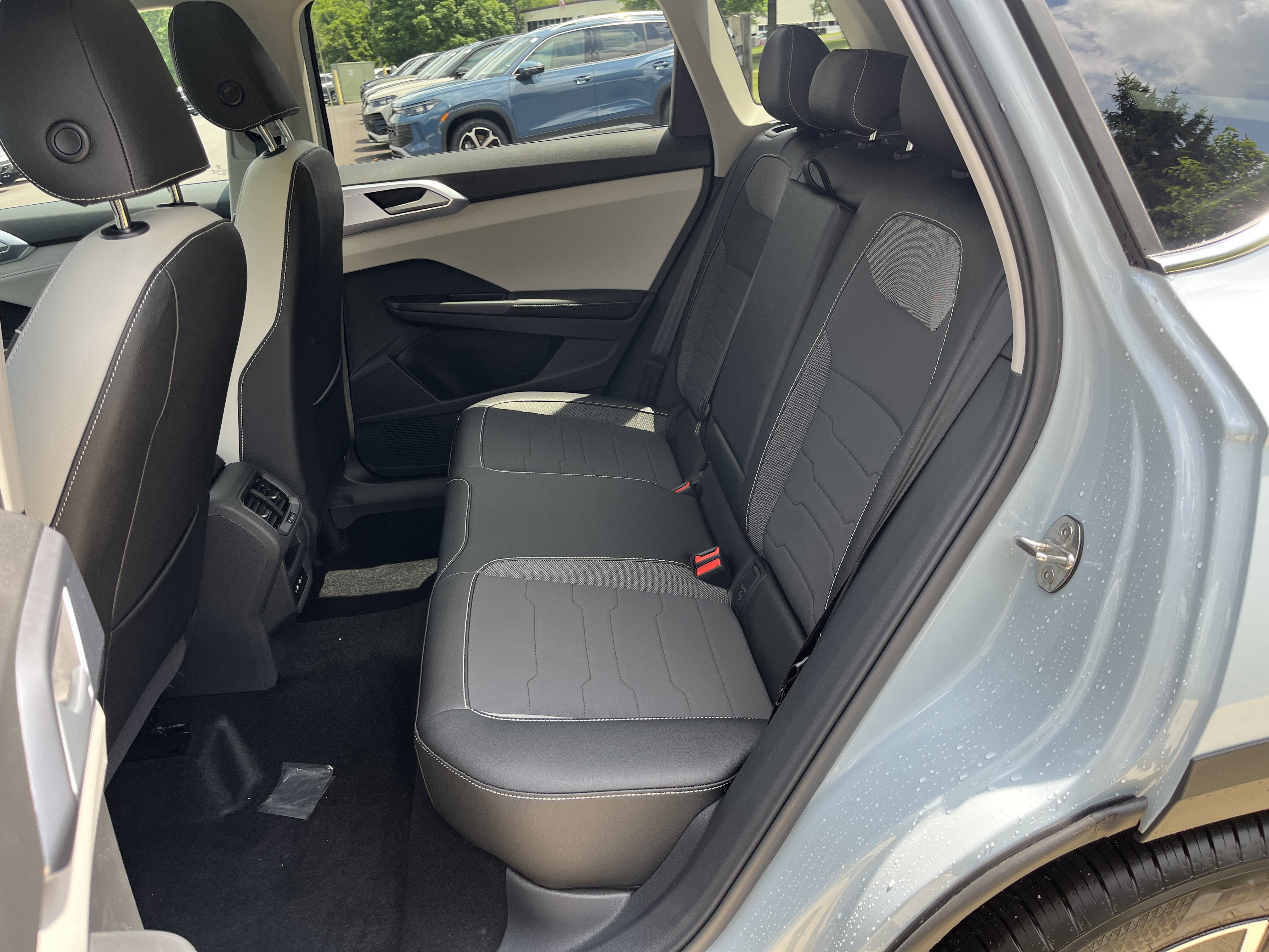 New 2026 Monument Gray Volkswagen SE image 24
