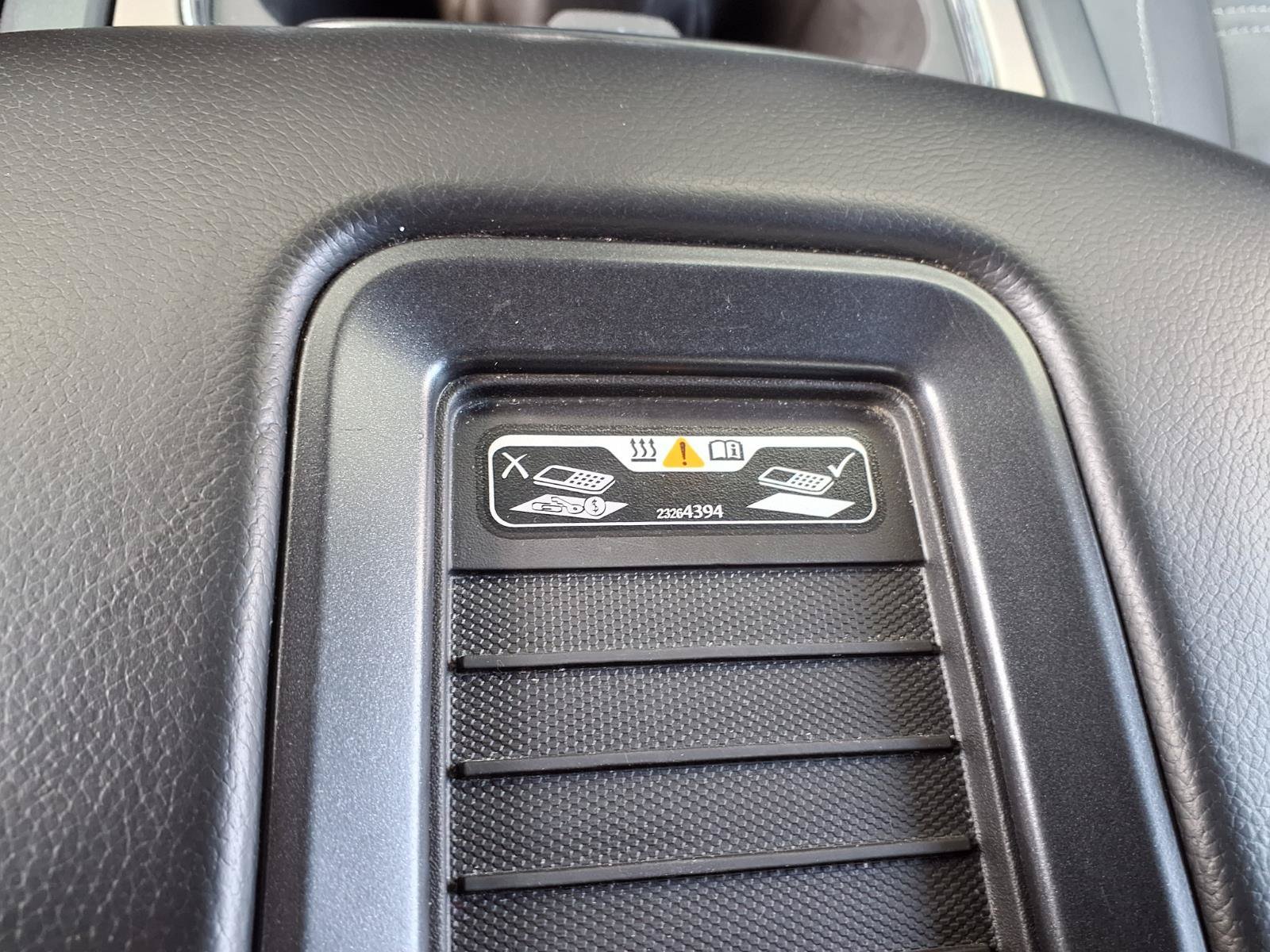 Used 2017 QUICKSILVER METALLIC GMC Denali image 15
