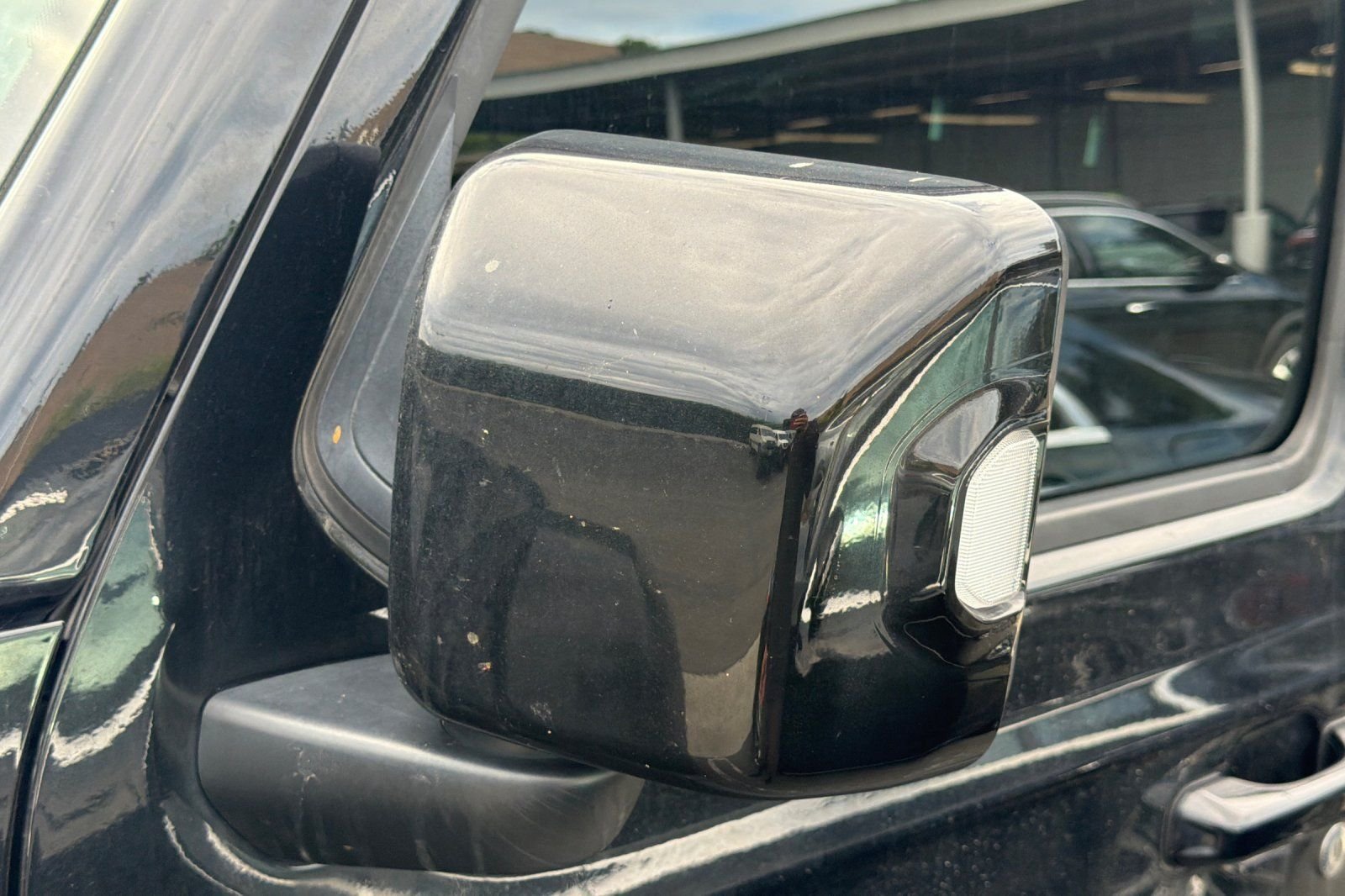 Used 2022 Black Jeep Unlimited Sahara High Altitude image 15