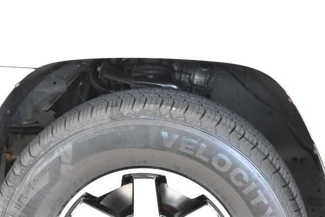 Certified Used 2019 White Toyota SR5 image 29