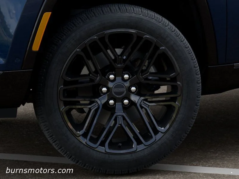 New 2026 Fathom Blue Pearl-Coat Exterior Paint (Late Availability) Jeep Limited Reserve Black image 8