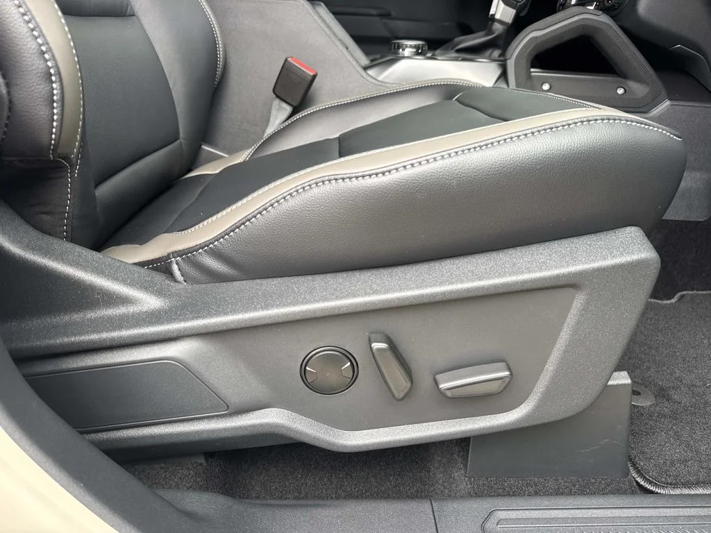 New 2026 Desert Sand Ford Outer Banks® image 28