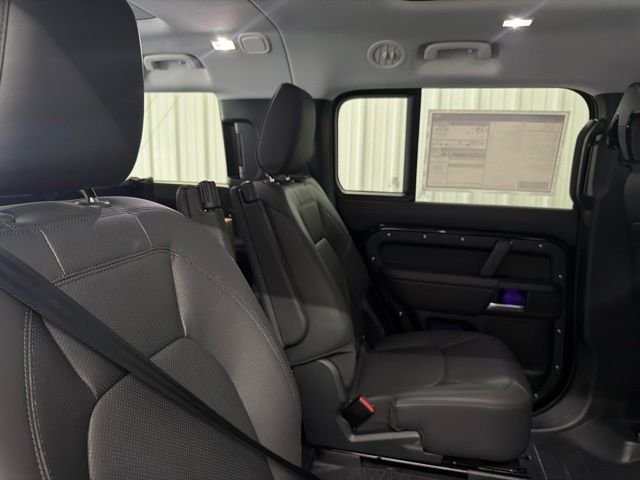 New 2026 Santorini Black Land Rover S image 18