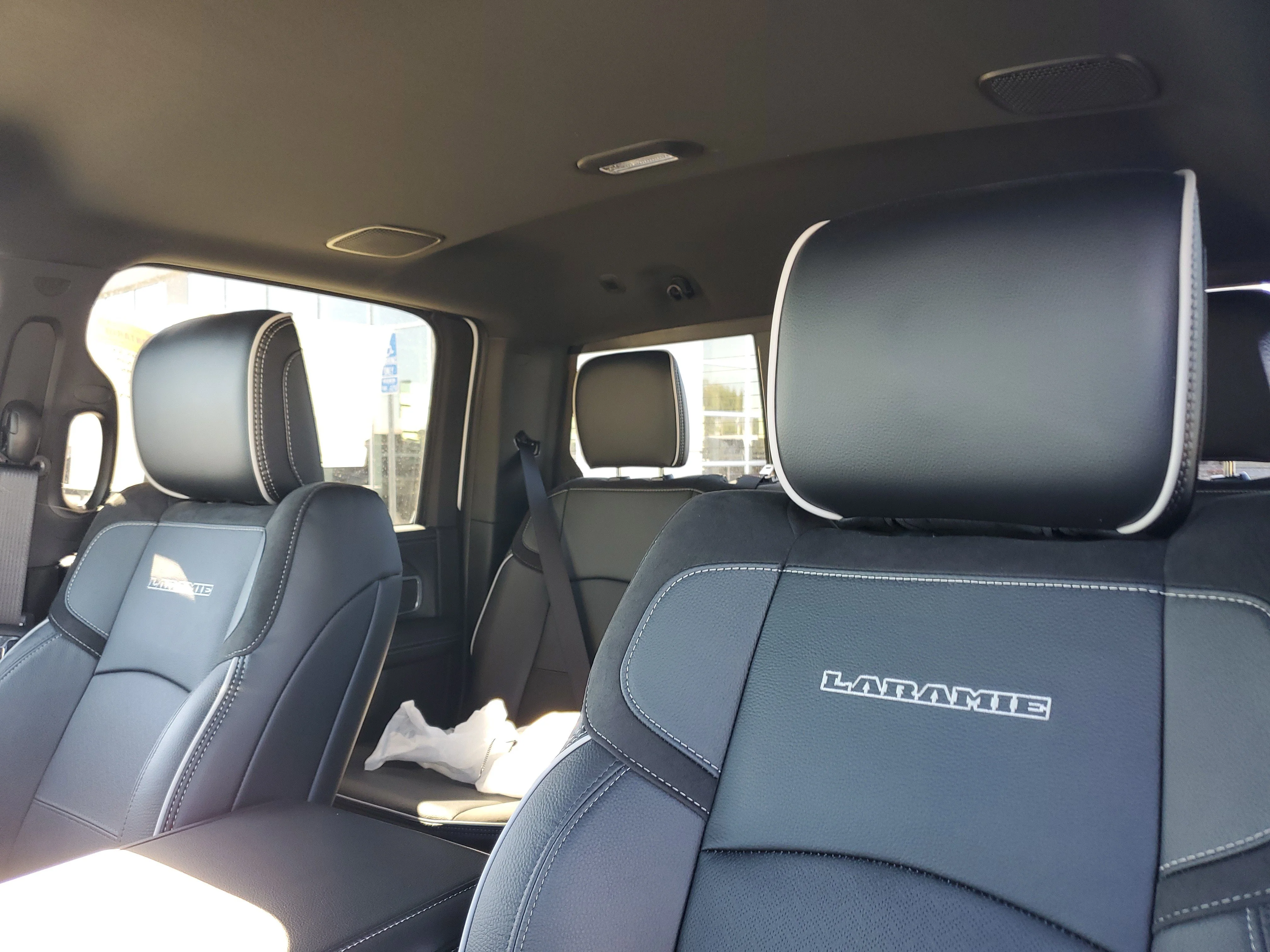2026 RAM 2500 Laramie - Photo 12