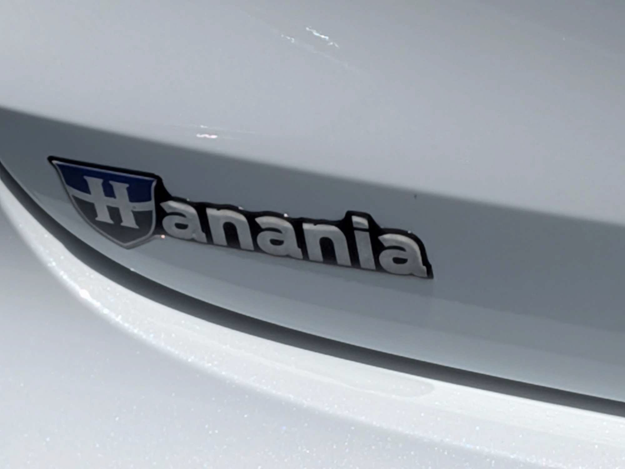 Used 2025 Platinum White Pearl Acura Technology Package image 47