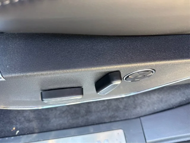 New 2026 Agate Black Metallic Ford Platinum® image 30