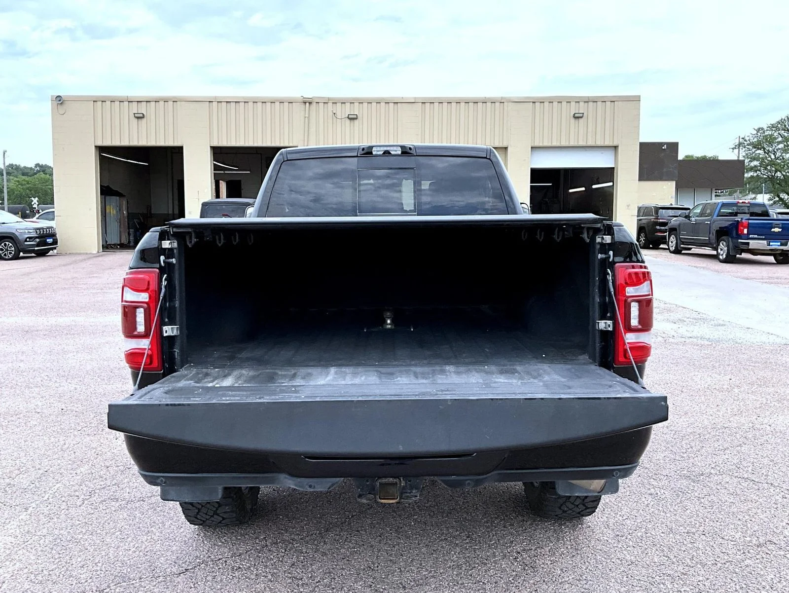 Used 2022 Black Ram Laramie image 9