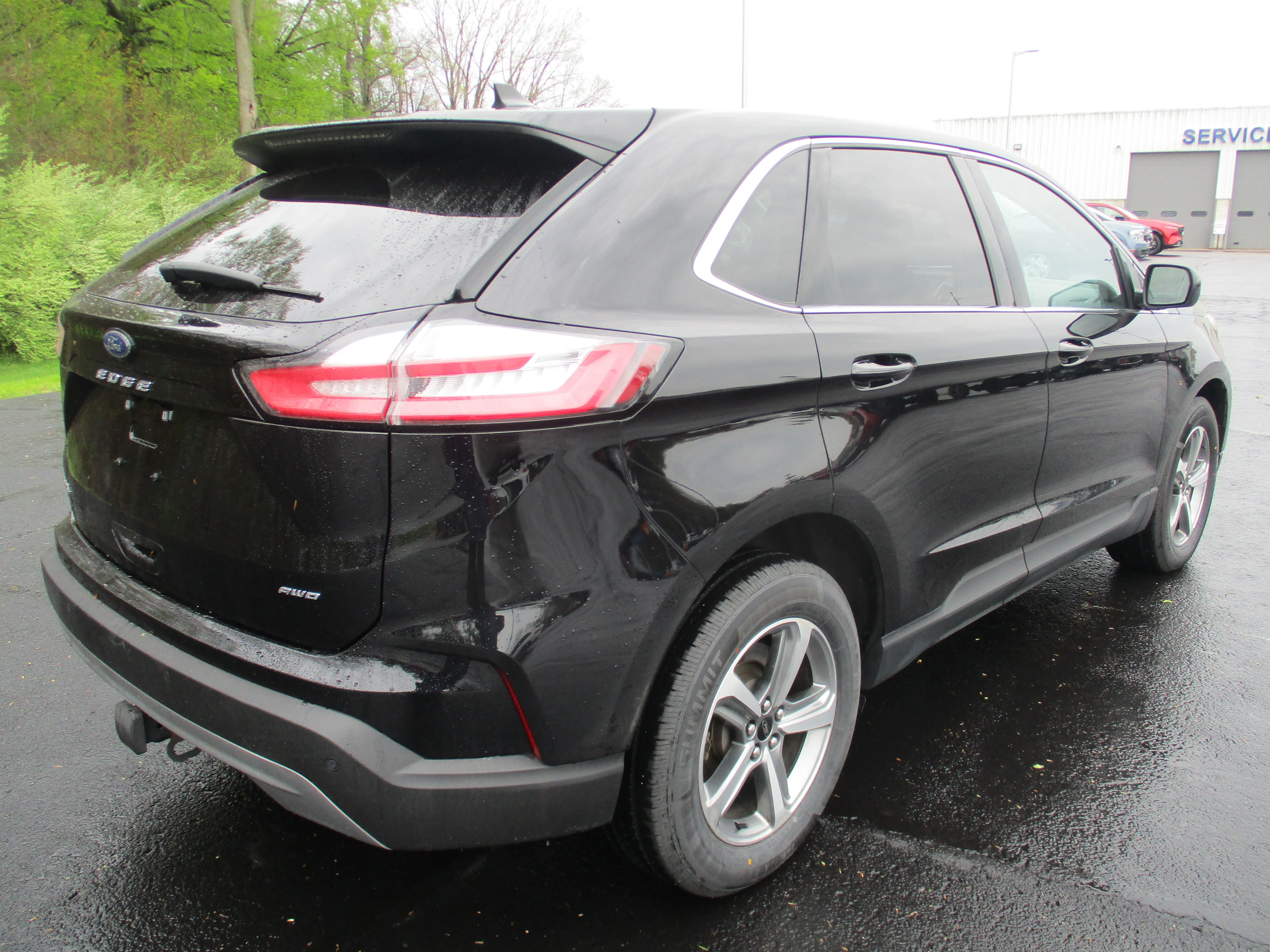 Used 2023 Agate Black Metallic Ford SEL image 53