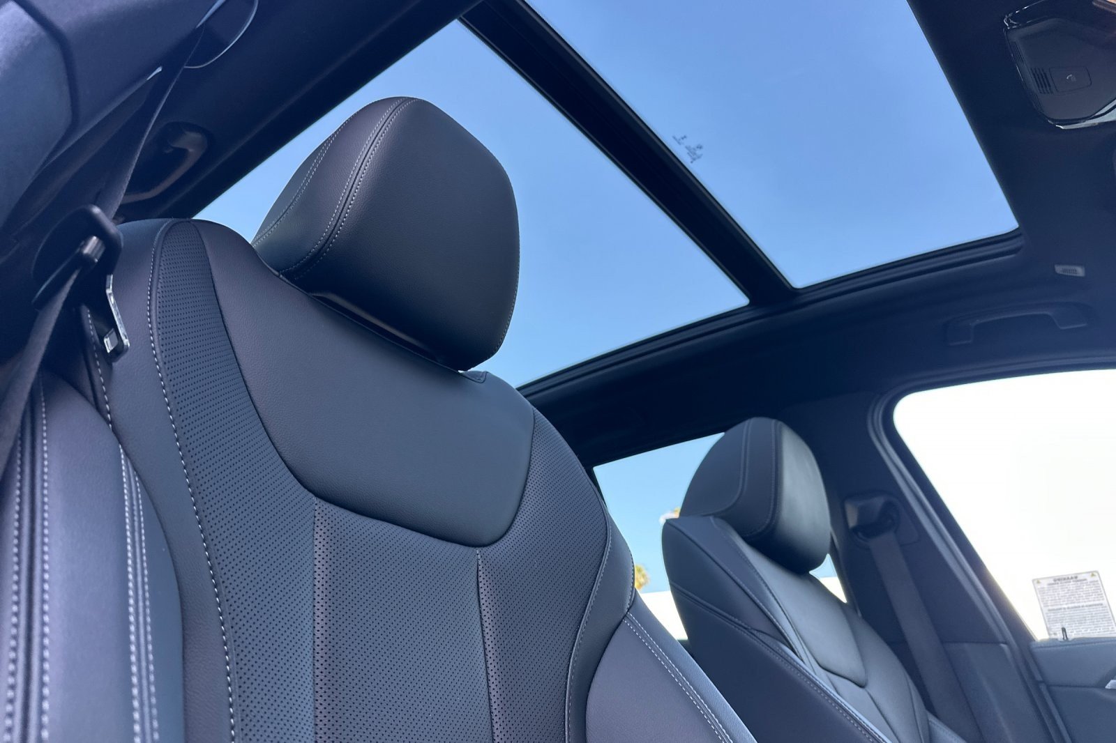 Used 2023 Carbon Black Metallic BMW M40i image 16