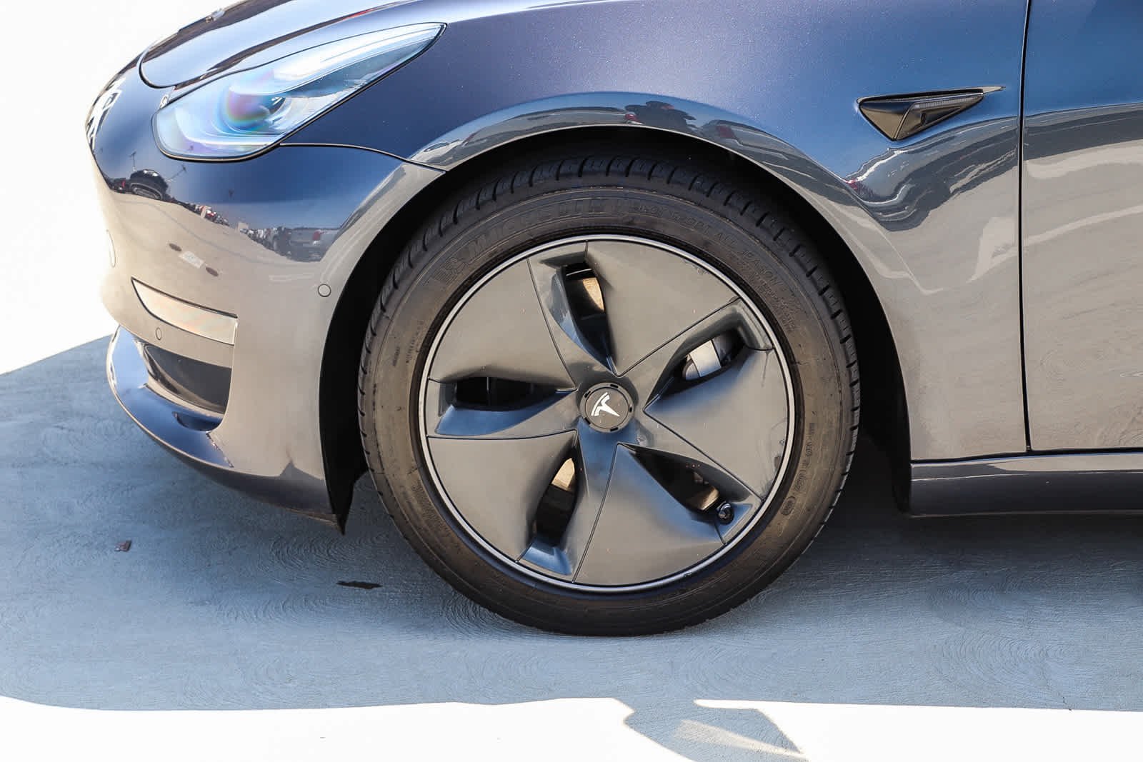 Used 2018 Black Tesla Long Range Battery image 11