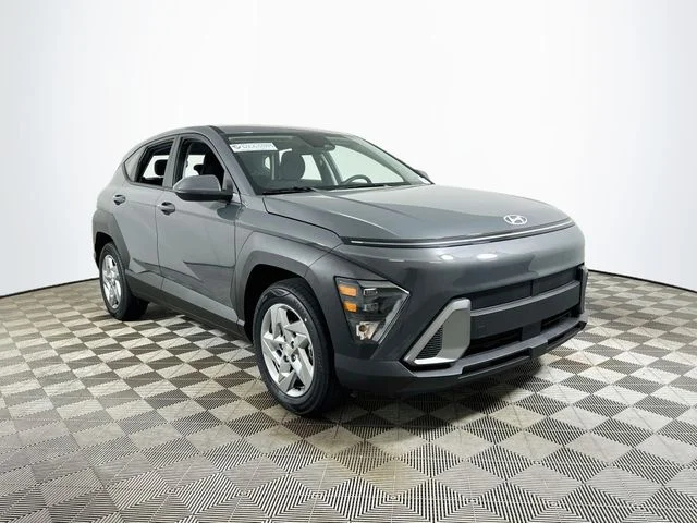 New 2027 Gray Hyundai SE image 1