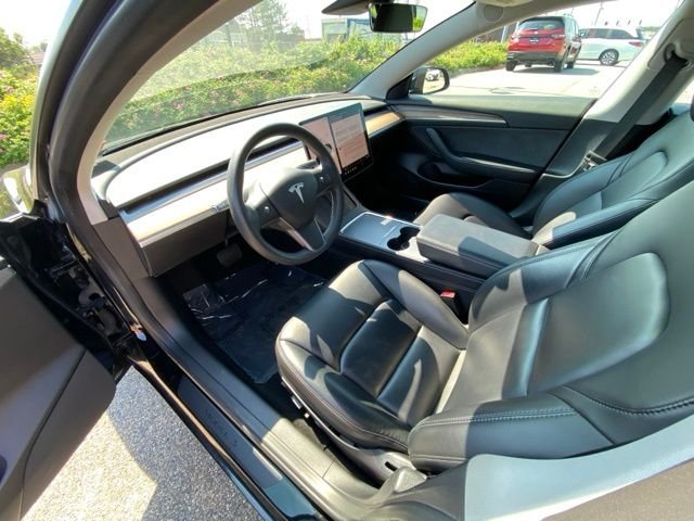 Used 2022  Tesla Long Range image 14