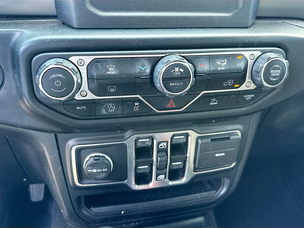 Used 2022 Gray Jeep Unlimited Sport S image 15