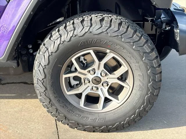 New 2026 Reign Exterior Paint Jeep  image 10