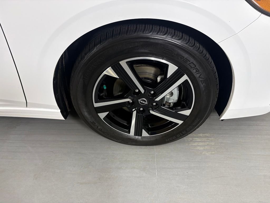 Used 2024 White Nissan SV image 10